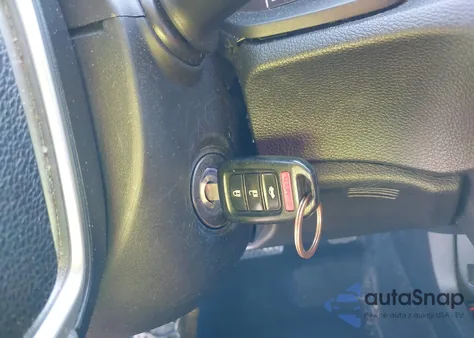 2017 Honda Civic Lx z USA, uszkodzony, nr VIN 19XFC2F56HE004511